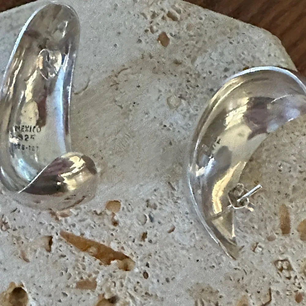 Vintage Heavy Mexico 925 Sterling Silver Earrings Boho 1.5” - Picture 9 of 12